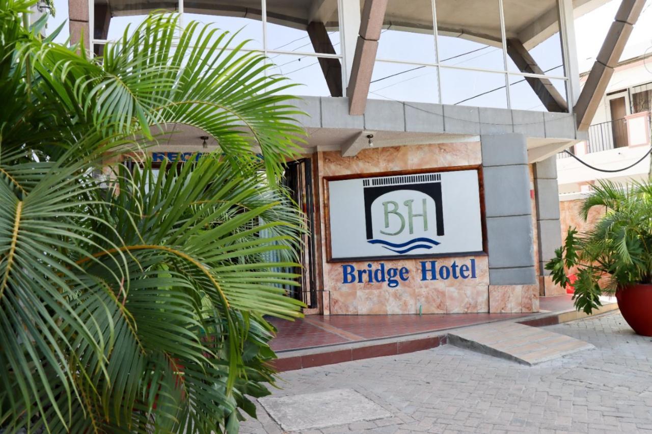 Bridge Hotel Mombasa Exterior photo